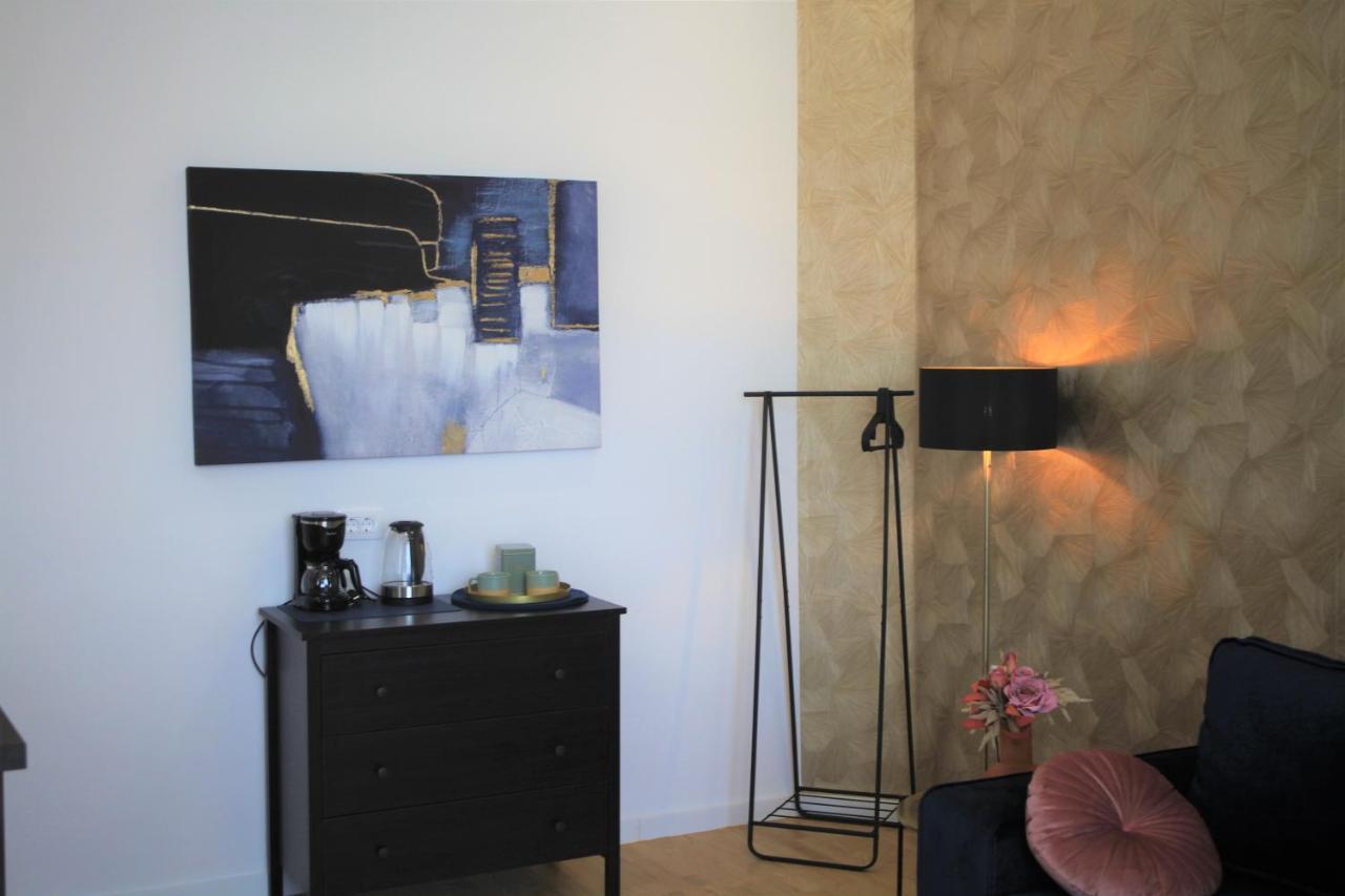 Hedone City Luxury Apartments With Free Parking بولا المظهر الخارجي الصورة