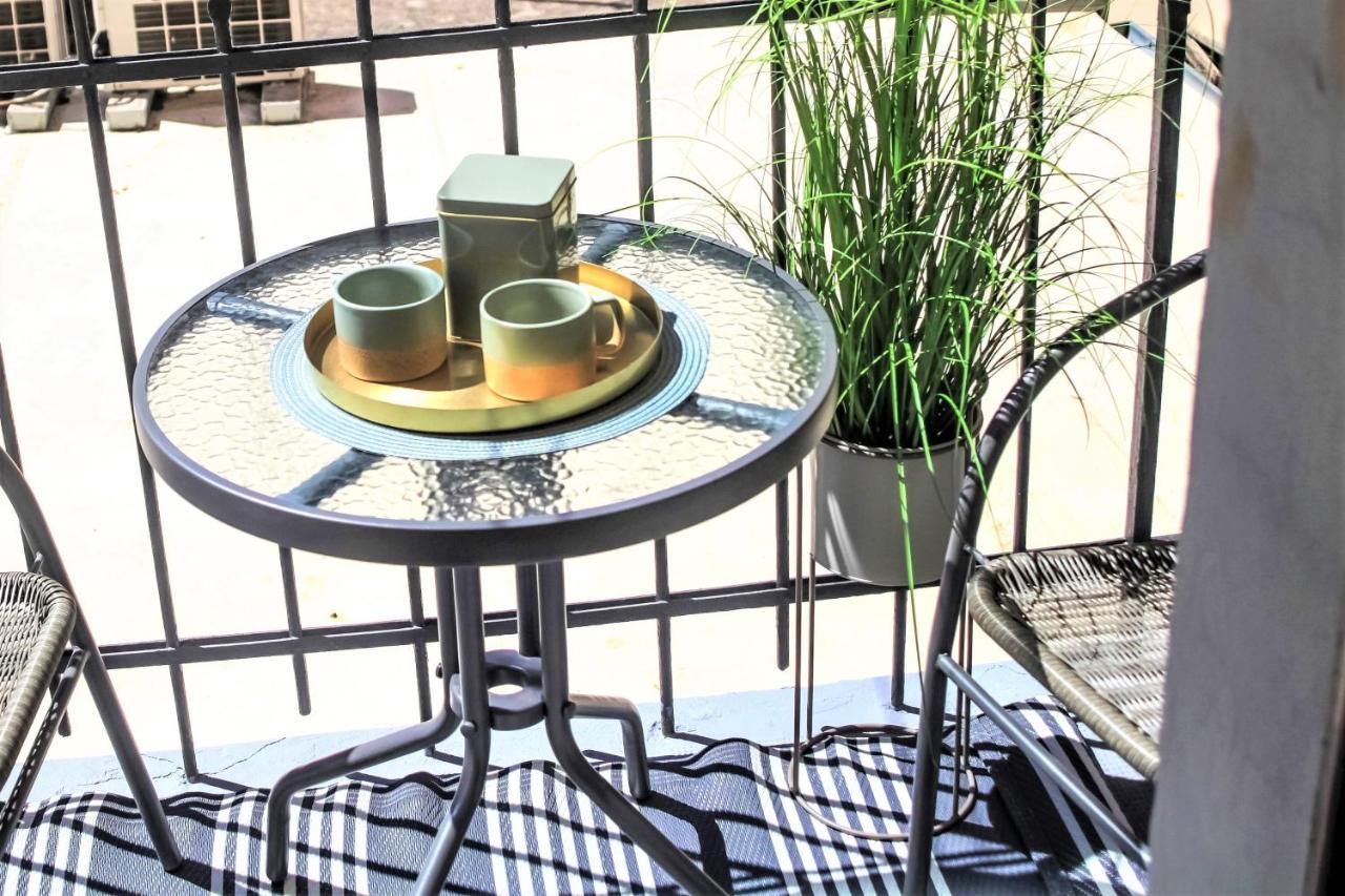 Hedone City Luxury Apartments With Free Parking بولا المظهر الخارجي الصورة